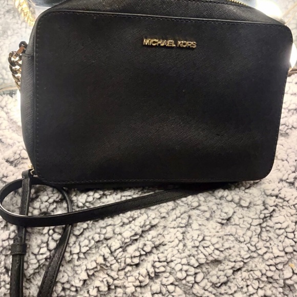 Michael Kors Crossbody Purse - Picture 1 of 4